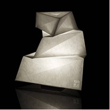 Настольная лампа Artemide 1661010A (YADOKARI) IN-EI ISSEY MIYAKE