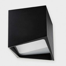 Потолочный светодиодный светильник Italline 629111 black Потолочный светодиодный светильник Italline 629111 black